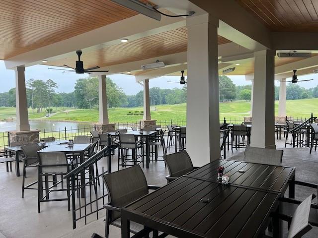 1915_Grille_Patio